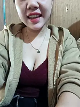 Ngocmai_lazdy webcam