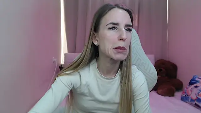 DeboraHorny webcam
