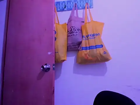 Annie_rosse1017 webcam