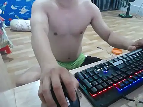 Cloudycockcare webcam