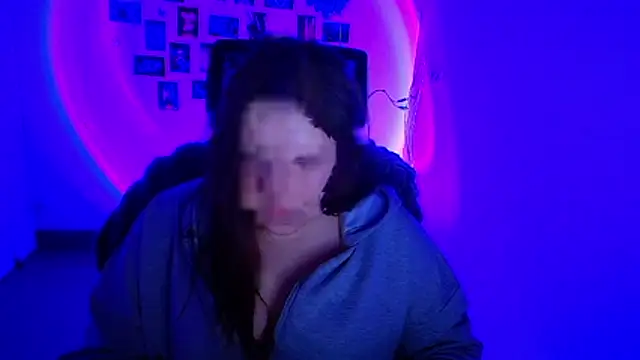 Kitty_Mia_Kitty webcam