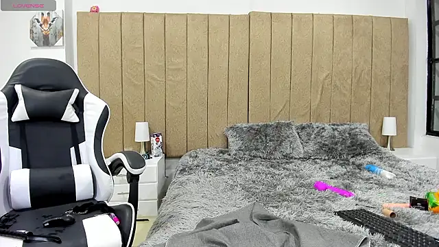 valery_slim18 webcam