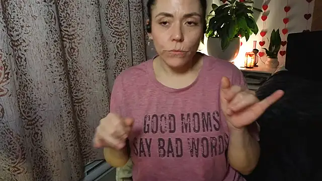 Ellie-Elizabeth webcam