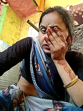 Webcam Model (Pooja_hote)  is live.Free join now!