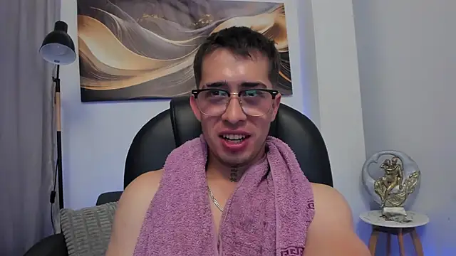 Tommas_Jhonson webcam