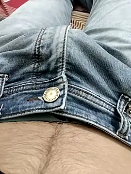 Rocky-badboy_cum4me webcam