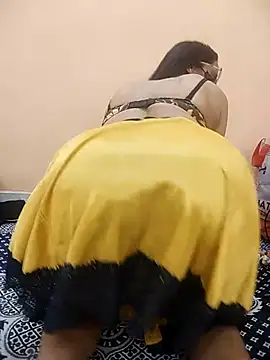 meenu_bhabhi547 webcam