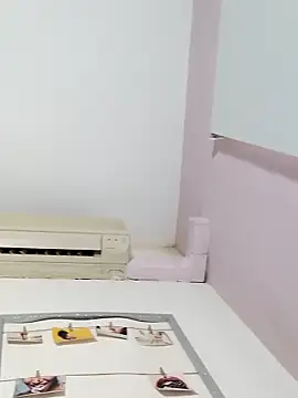 Molly_newman6 webcam