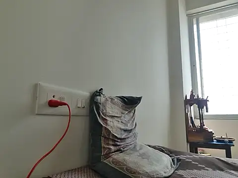 young-hairy-jon webcam