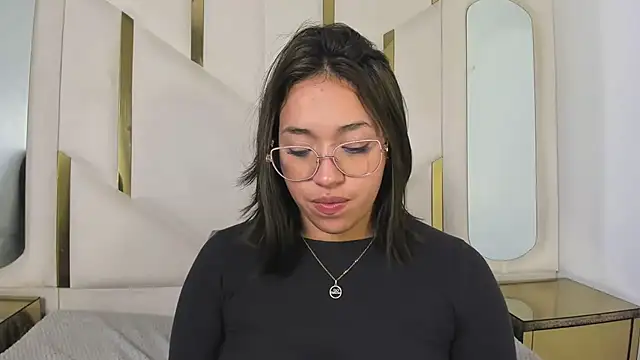 IsabellRodriguez18 webcam