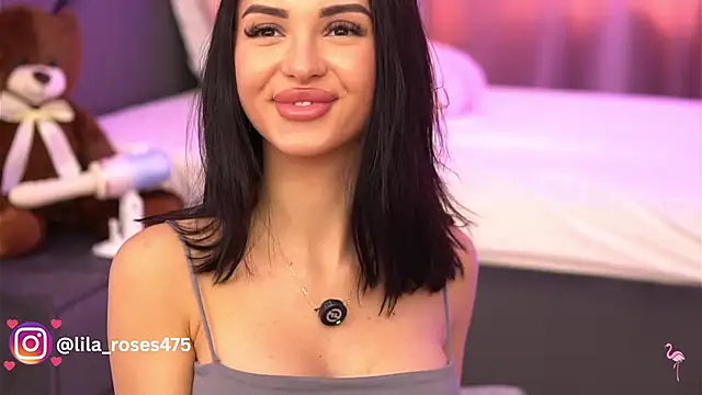 LilaRoses webcam
