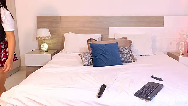 AntonellaBons webcam