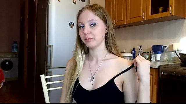 VictoriaDeese webcam