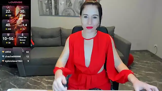 Betty_Jone webcam