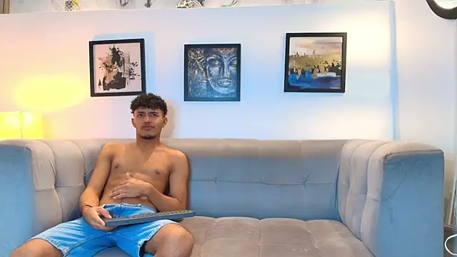 DIAMOND_BLACKS webcam