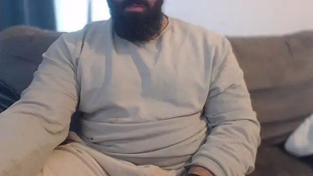 hugemachohandsome webcam