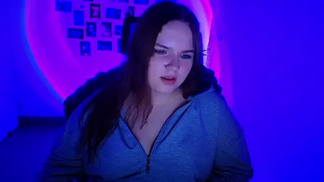 Kitty_Mia_Kitty webcam