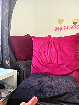 Jassy_Foxy webcam