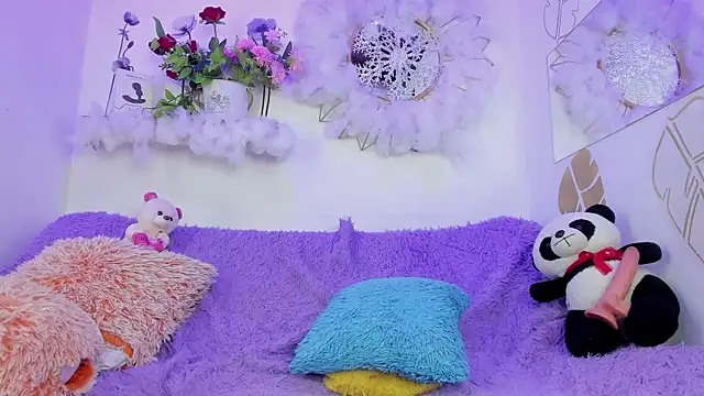 Ariadna_Evangeline webcam