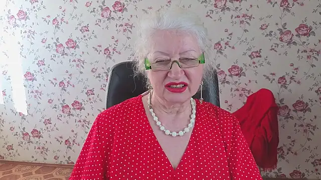 Maya_Mayflower webcam