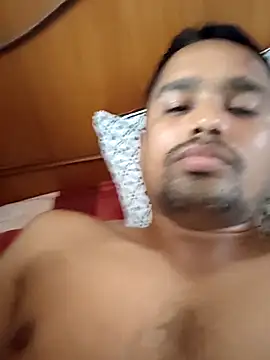 Mumbai_handsom92 webcam