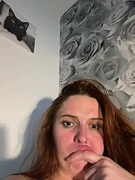 Grizzlybrizzles webcam