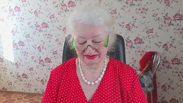 Maya_Mayflower webcam