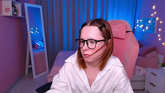 Haya_Harareet webcam