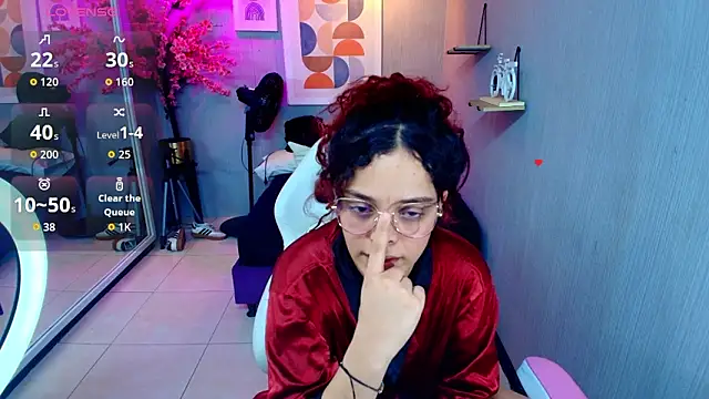 Maggy_t18 webcam