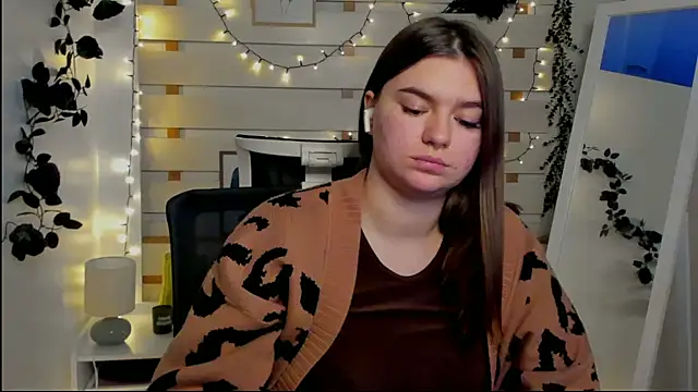 Josephine_Kiss webcam