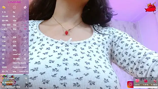 mariana_tay1 - MARIANA_TAY1's free webcam - UK Sex Cams