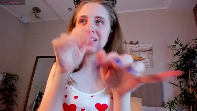 Camilla_Kelly webcam