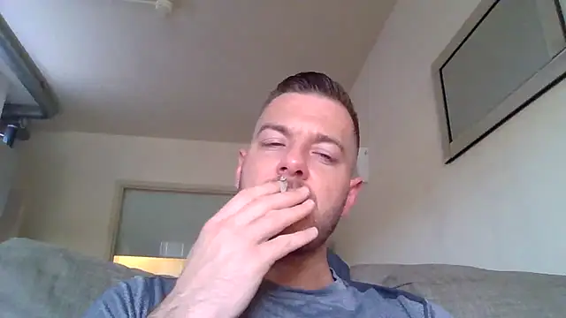 cheekycherryx webcam