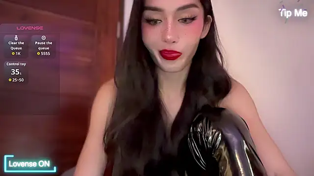 UrdreamTSgirl webcam