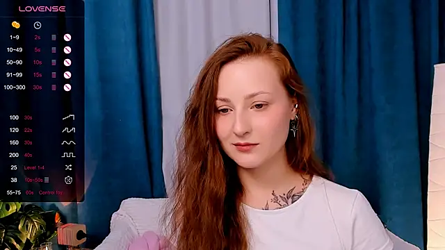 velvet_cherry_ webcam