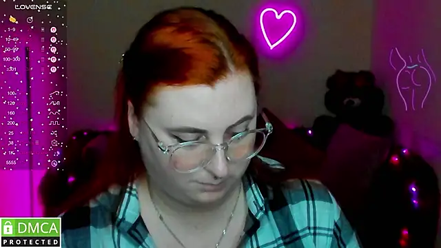 Alicia_love00 webcam