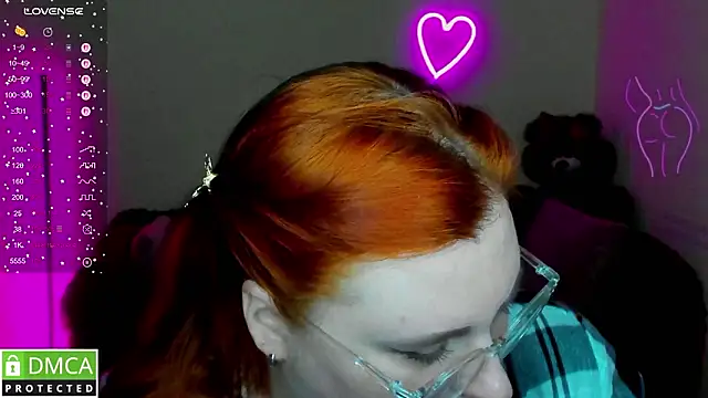 Alicia_love00 webcam