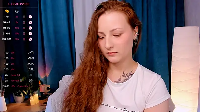 velvet_cherry_ webcam