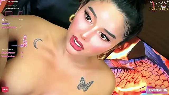 sassymarylou Live Webcam on Stripchat