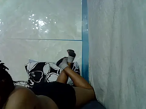 sweethotpussy_99 - SweetHotPussy_99's free webcam - UK Sex Cams