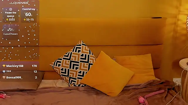 Diana_Garrett webcam