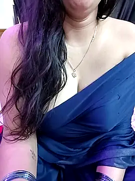 kaamuk_shweta webcam