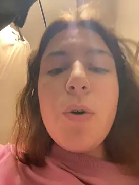 kate_nicepops999114 webcam