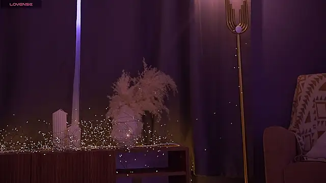 littlemix_ - LittleMix_'s free webcam - UK Sex Cams