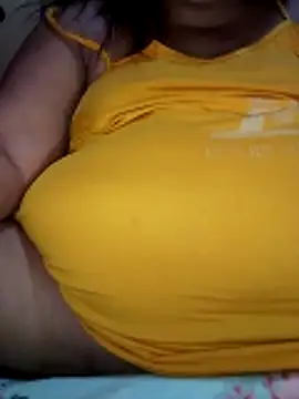 Huge_mama69
