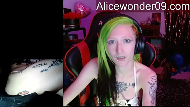 alicewonder09 - Alicewonder09's free webcam - UK Sex Cams