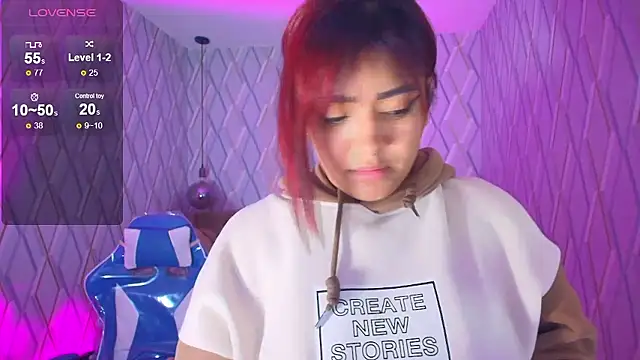 NicolleTaylor webcam