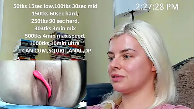 queenofthenighttt webcam