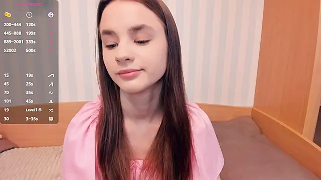 JinnyMcie webcam