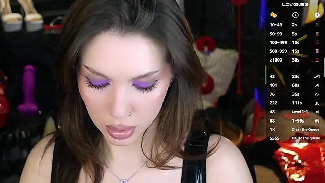 MistressDarsy webcam